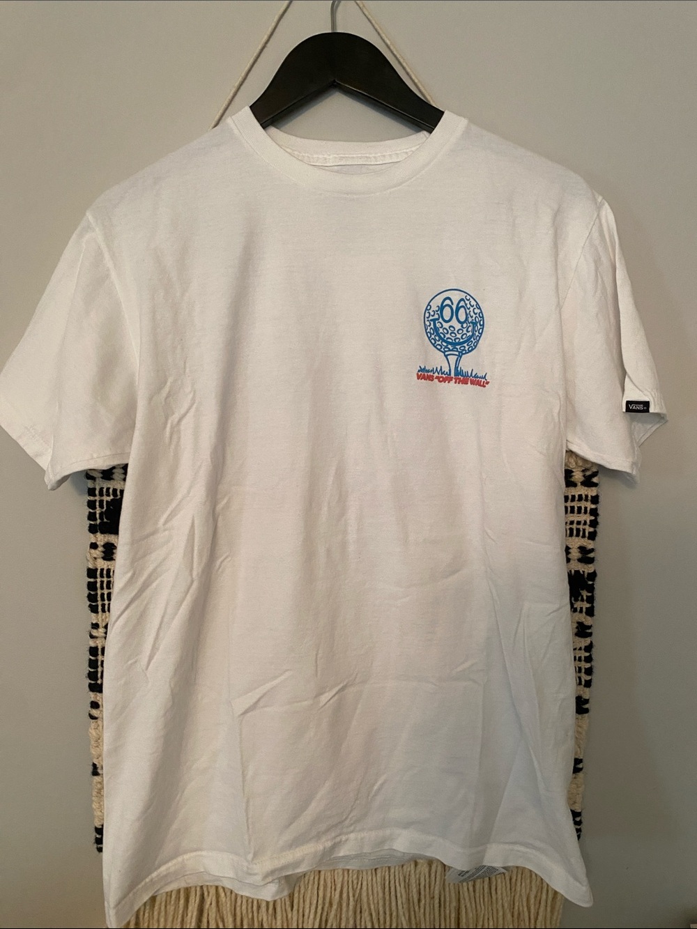 Vans Tshirt golf 66 size medium men’s white short sleeve Tshirt 100% cotton tee